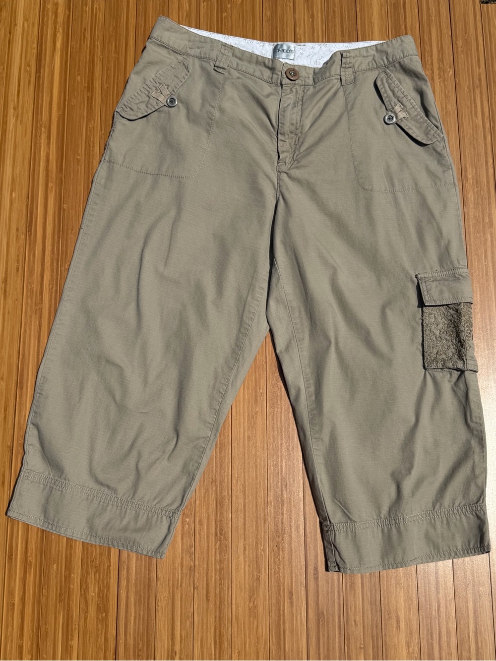 Chico's Crop Utility Cargo Pants Tan Lace Trim Capris Size 2 Gorpcore Cotton - Picture 3 of 11